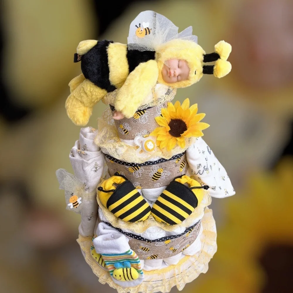 Slipping Baby Bee Diaper Cake, Bumblebee Baby shower